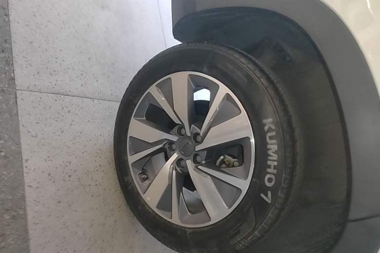 Used Geely Auto Haoyue 2020 1.8TD DCT Luxury 7-Seater Right Rear Wheel Hub
