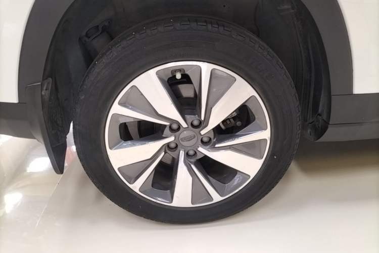 Used Geely Auto Haoyue 2020 1.8TD DCT Flagship 5-Seater Right Rear Wheel Hub