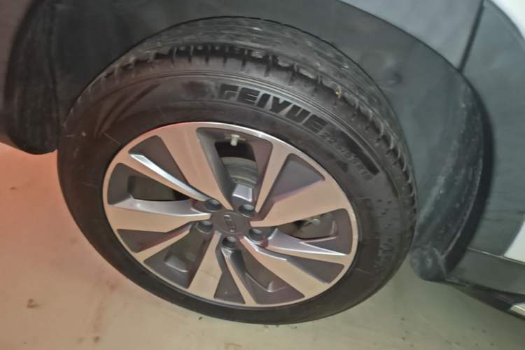 Used Geely Auto Haoyue 2020 1.8TD DCT Luxury 7-Seater Right Rear Wheel Hub