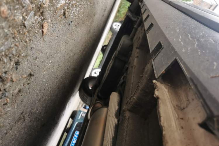 Used Geely Auto Haoyue 2020 1.8TD DCT Luxury 7-Seater Right Side Sill