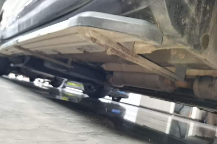 Used Geely Auto Haoyue 2020 1.8TD DCT Luxury 7-Seater Right Side Sill