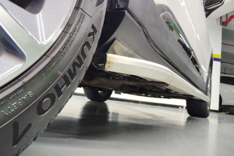 Used Geely Auto Haoyue 2020 1.8TD DCT Flagship 7-Seater Right Side Sill