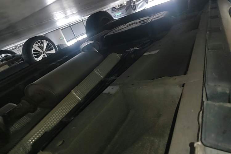 Used Geely Auto Haoyue 2020 1.8TD DCT Luxury 7-Seater Right Side Sill