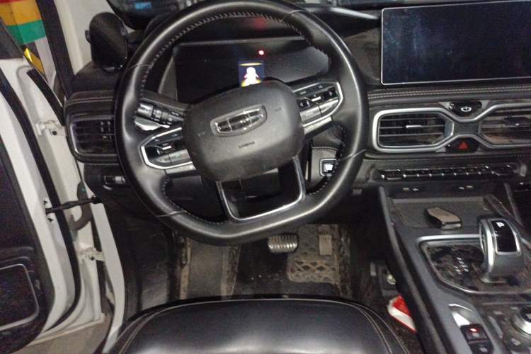 Used Geely Auto Haoyue 2020 1.8TD DCT Luxury Model 5 Seats Steering Wheel