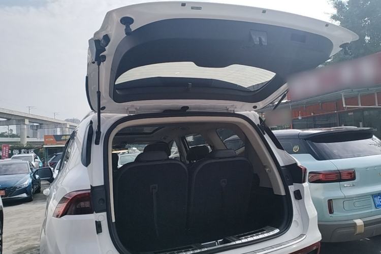 Used Geely Auto Haoyue 2020 1.8TD DCT Luxury 7-Seater Trunk