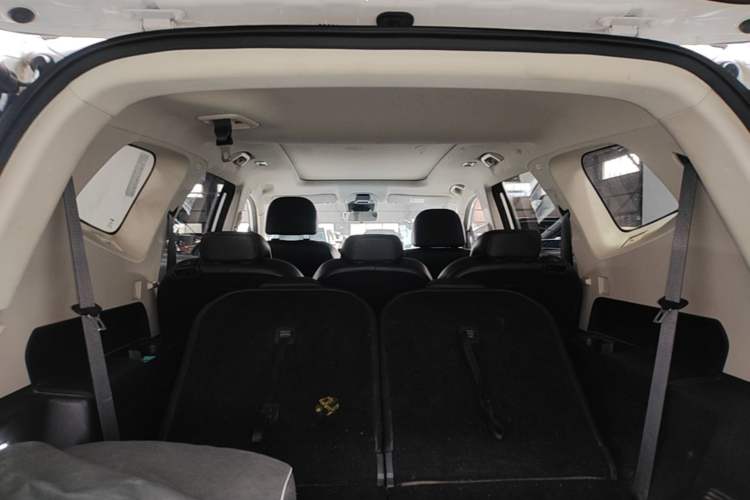 Used Geely Auto Haoyue 2020 1.8TD DCT Flagship 7-Seater Trunk