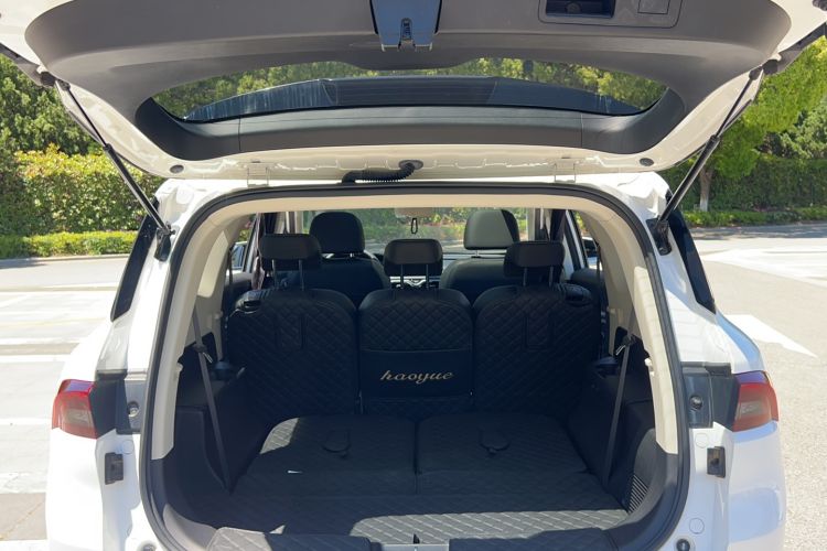 Used Geely Auto Haoyue 2020 1.8TD DCT Luxury 7-Seater Trunk