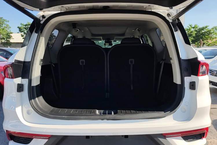 Used Geely Auto Haoyue 2020 1.8TD DCT Flagship 7-Seater Trunk