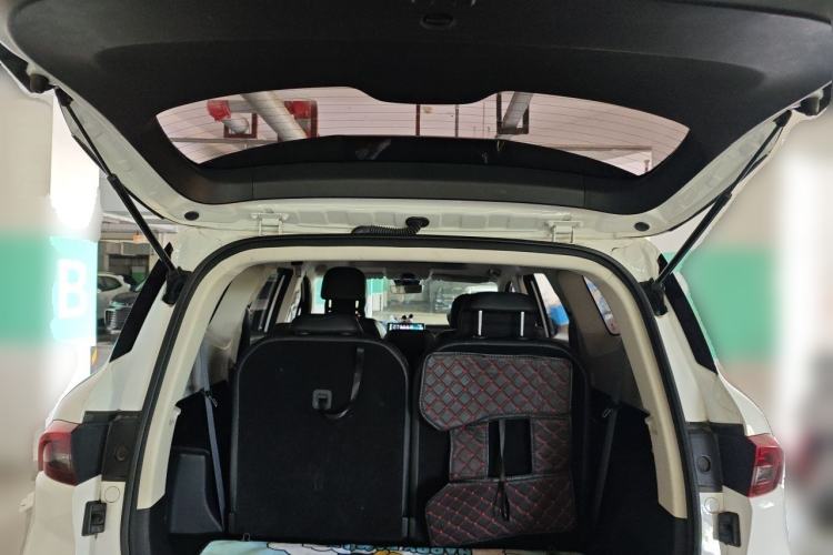 Used Geely Auto Haoyue 2020 1.8TD DCT Luxury 7-Seater Trunk