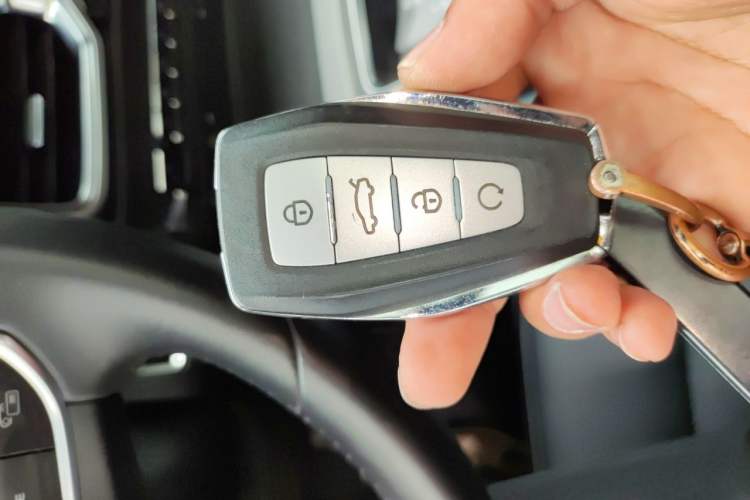 Used Geely Auto Haoyue 2020 1.8TD DCT Flagship 7-Seater Vehicle Key