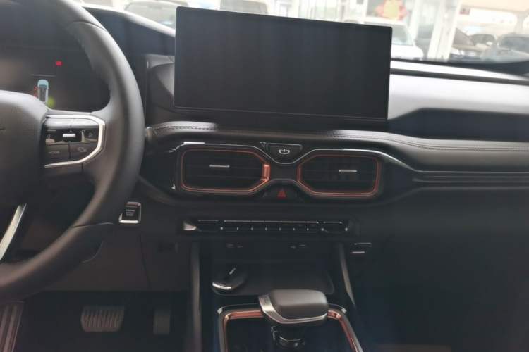 Used Geely Auto Haoyue 2022 1.8TD DCT Black Gold Limited Edition 7-Seater Audio And AC Panel