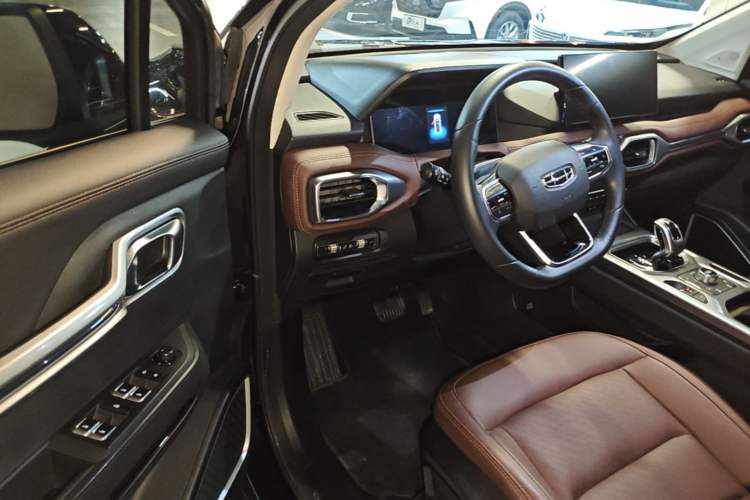 Used Geely Auto Haoyue 2022 1.8TD Automatic Prestige 7-Seater Driver Seat