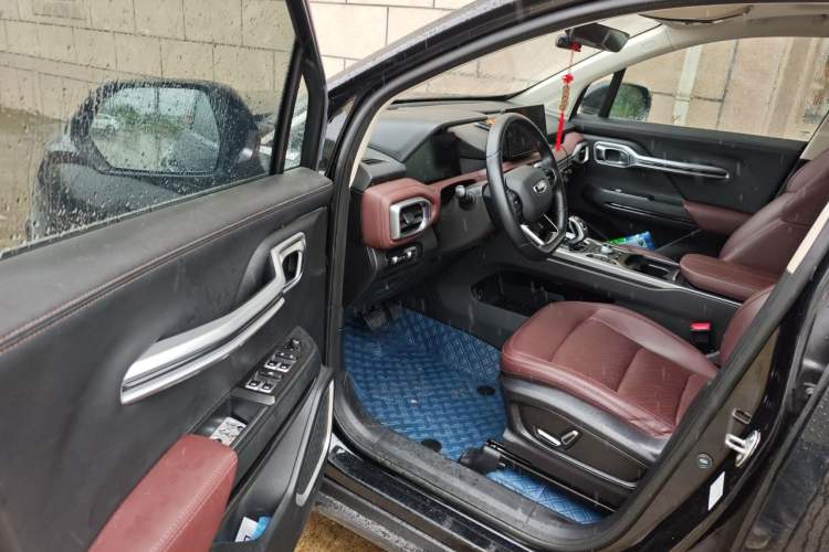 Used Geely Auto Haoyue 2022 1.8TD Automatic Prestige 7-Seater Driver Seat