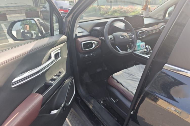 Used Geely Auto Haoyue 2022 1.8TD Automatic Prestige 7-Seater Driver Seat