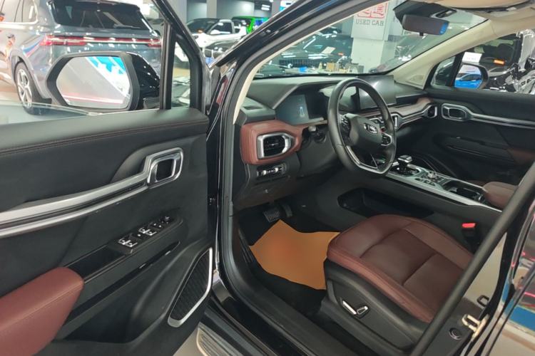 Used Geely Auto Haoyue 2022 1.8TD DCT Luxury 7-Seater Driver Seat