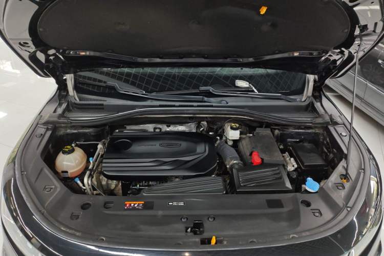 Used Geely Auto Haoyue 2022 1.8TD DCT Luxury 7-Seater Engine Bay