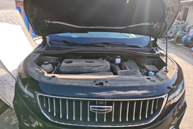 Used Geely Auto Haoyue 2022 1.8TD DCT Flagship 7-Seater Engine Bay