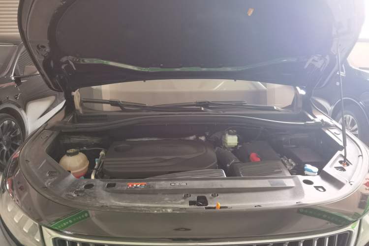 Used Geely Auto Haoyue 2022 1.8TD DCT Luxury 7-Seater Engine Bay