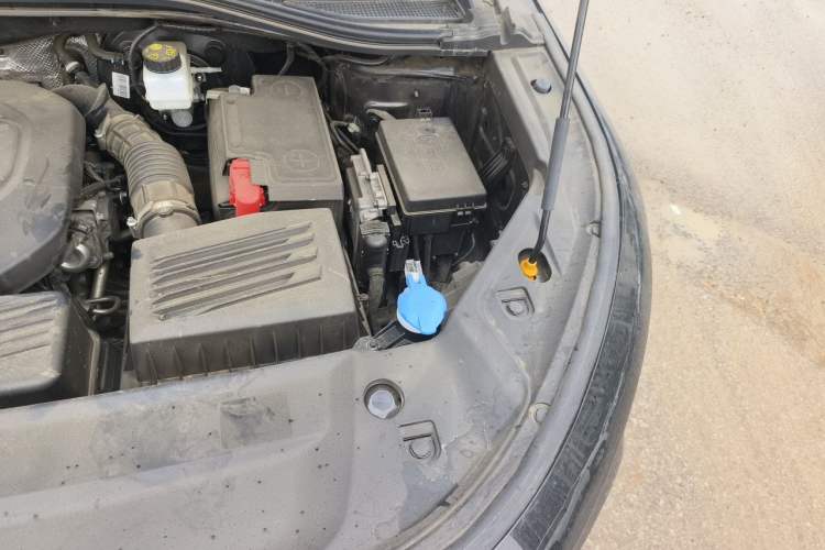 Used Geely Auto Haoyue 2022 1.8TD DCT Luxury 7-Seater Engine Bay Left