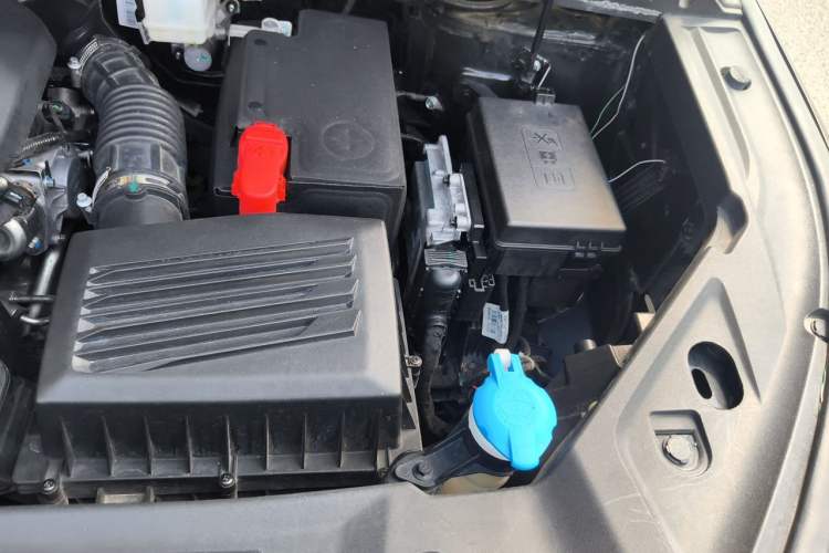 Used Geely Auto Haoyue 2022 1.8TD DCT Luxury 7-Seater Engine Bay Left