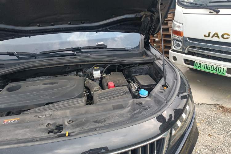 Used Geely Auto Haoyue 2022 1.8TD Automatic Prestige 7-Seater Engine Bay Left