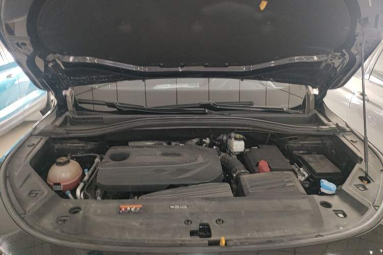 Used Geely Auto Haoyue 2022 1.8TD DCT Black Gold Limited Edition 7-Seater Engine Bay
