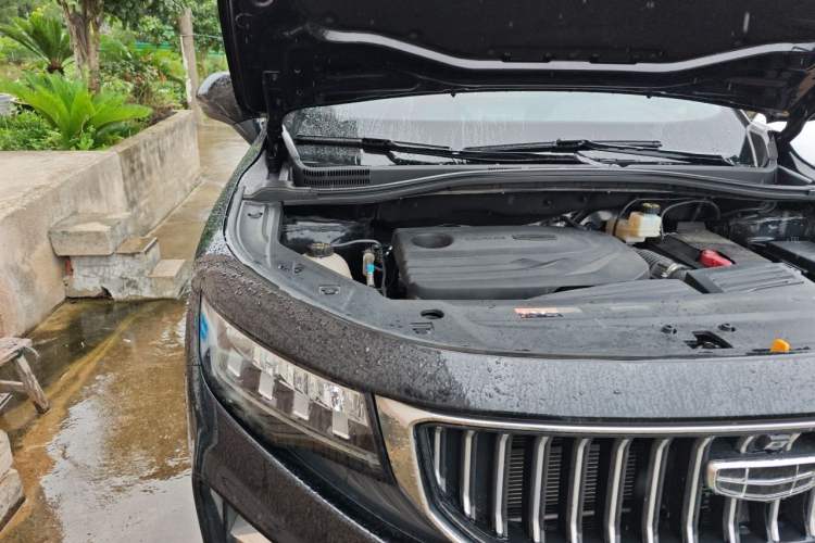 Used Geely Auto Haoyue 2022 1.8TD Automatic Prestige 7-Seater Engine Bay Right