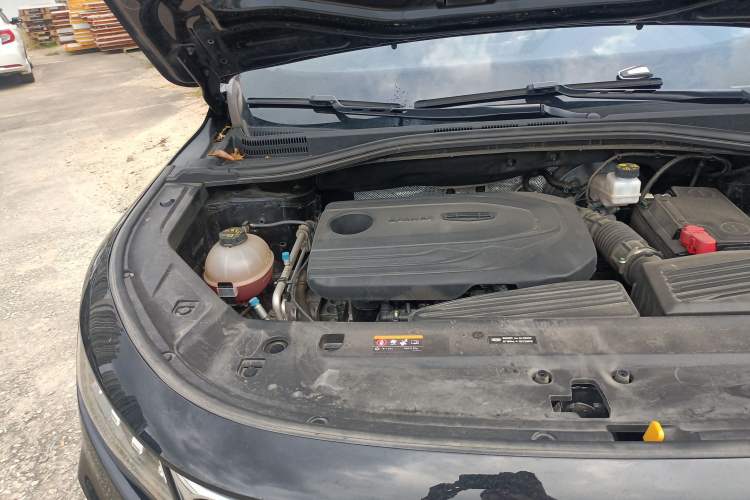 Used Geely Auto Haoyue 2022 1.8TD Automatic Prestige 7-Seater Engine Bay Right