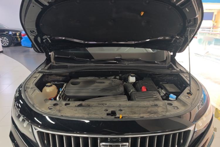 Used Geely Auto Haoyue 2022 1.8TD DCT Luxury 7-Seater Engine Bay