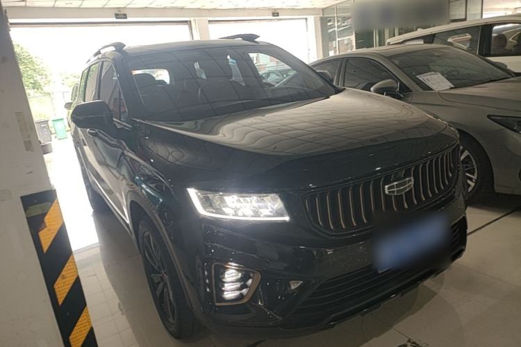 Used Geely Auto Haoyue 2022 1.8TD DCT Black Gold Limited Edition 7-Seater Front Right 45 Deg