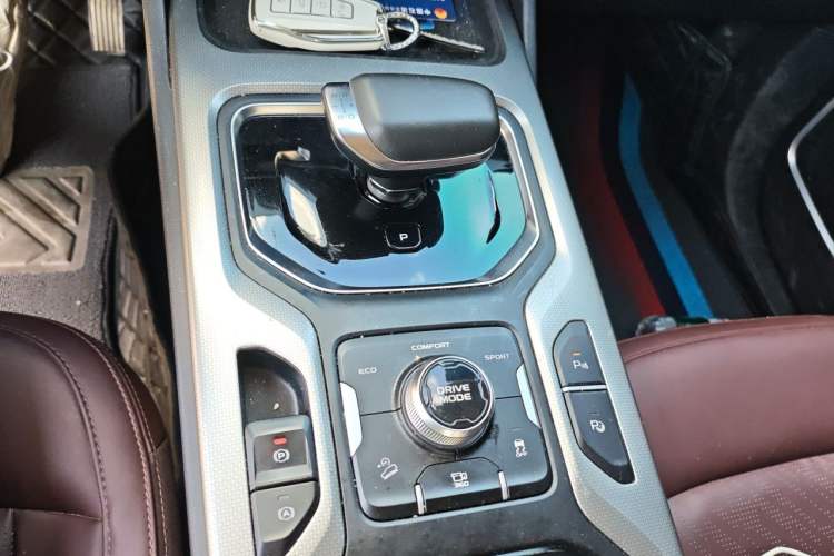 Used Geely Auto Haoyue 2022 1.8TD DCT Flagship 7-Seater Gear Lever