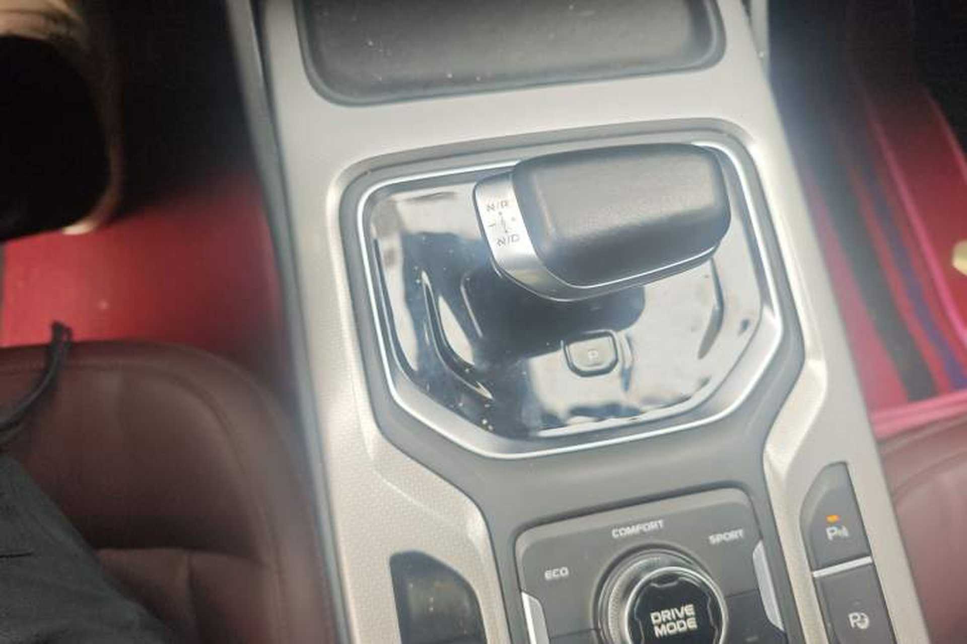 Used Geely Auto Haoyue 2022 1.8TD DCT Flagship 7-Seater Gear Lever