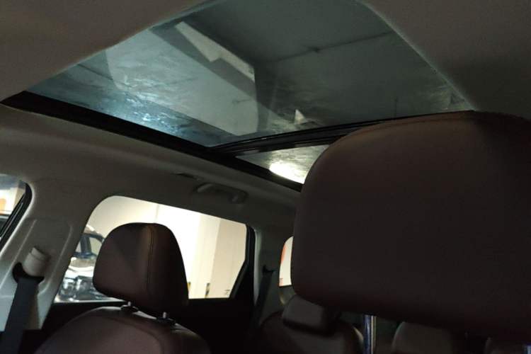 Used Geely Auto Haoyue 2022 1.8TD Automatic Prestige 7-Seater Headliner