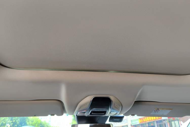 Used Geely Auto Haoyue 2022 1.8TD DCT Luxury 7-Seater Headliner