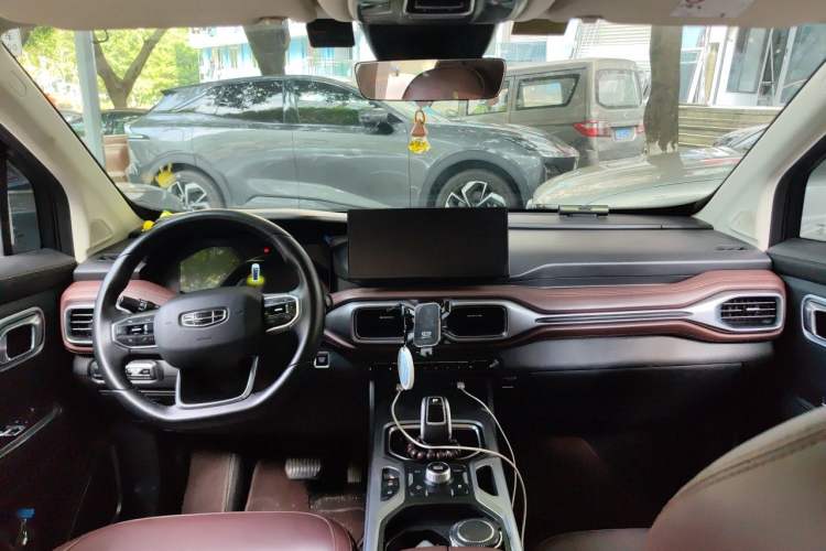Used Geely Auto Haoyue 2022 1.8TD Automatic Prestige 7-Seater Headliner