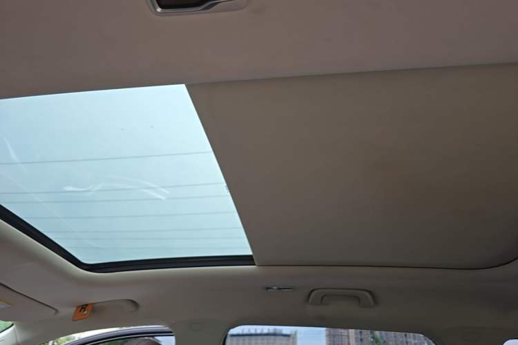 Used Geely Auto Haoyue 2022 1.8TD DCT Luxury 7-Seater Headliner