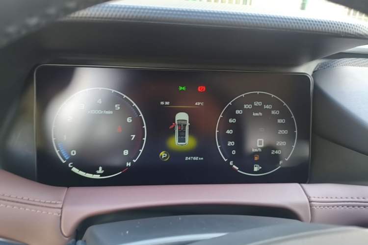 Used Geely Auto Haoyue 2022 1.8TD DCT Luxury Model 5 Seats Instrument Cluster