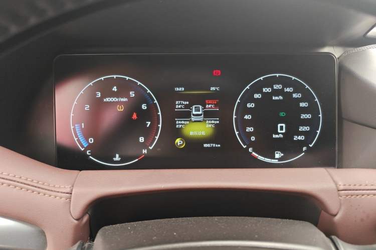 Used Geely Auto Haoyue 2022 1.8TD DCT Luxury 7-Seater Instrument Cluster