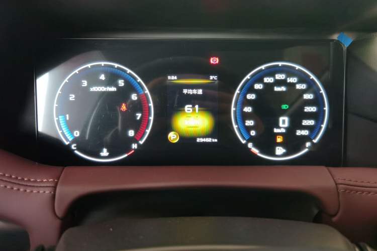 Used Geely Auto Haoyue 2022 1.8TD DCT Luxury 7-Seater Instrument Cluster