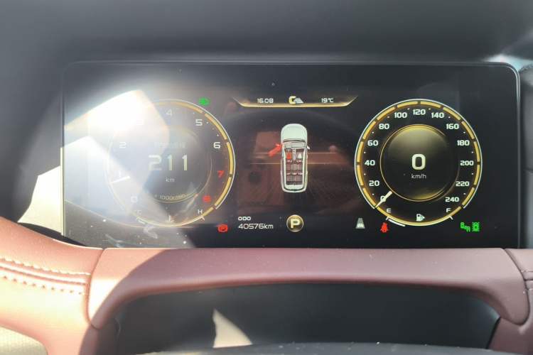 Used Geely Auto Haoyue 2022 1.8TD DCT Flagship 7-Seater Instrument Cluster