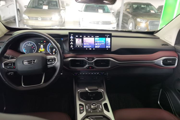 Used Geely Auto Haoyue 2022 1.8TD DCT Luxury 7-Seater Interior 2