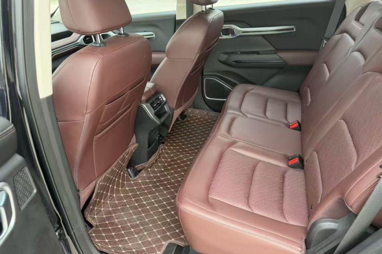 Used Geely Auto Haoyue 2022 1.8TD DCT Luxury Model 5 Seats Interior 4