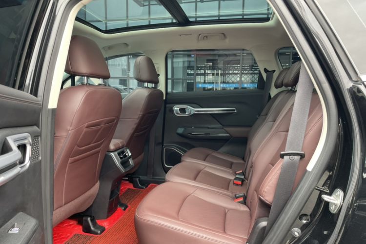 Used Geely Auto Haoyue 2022 1.8TD DCT Luxury 7-Seater Interior 4