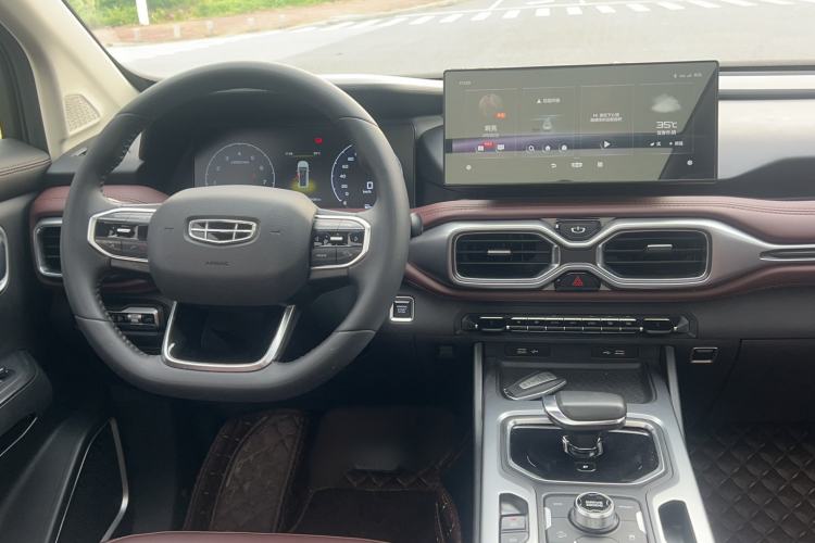 Used Geely Auto Haoyue 2022 1.8TD DCT Luxury 7-Seater Interior 7