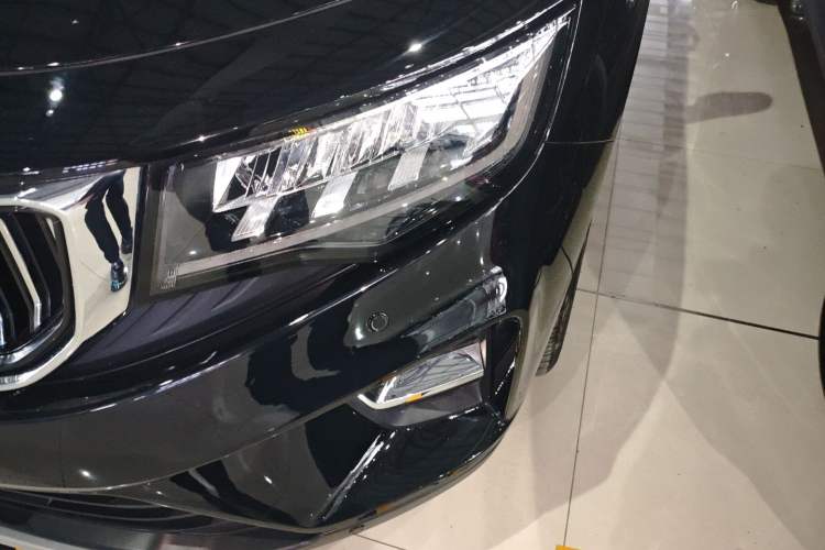 Used Geely Auto Haoyue 2022 1.8TD DCT Luxury 7-Seater Left Front Headlight