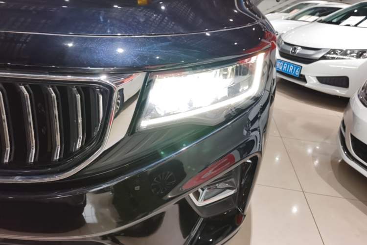Used Geely Auto Haoyue 2022 1.8TD DCT Luxury 7-Seater Left Front Headlight