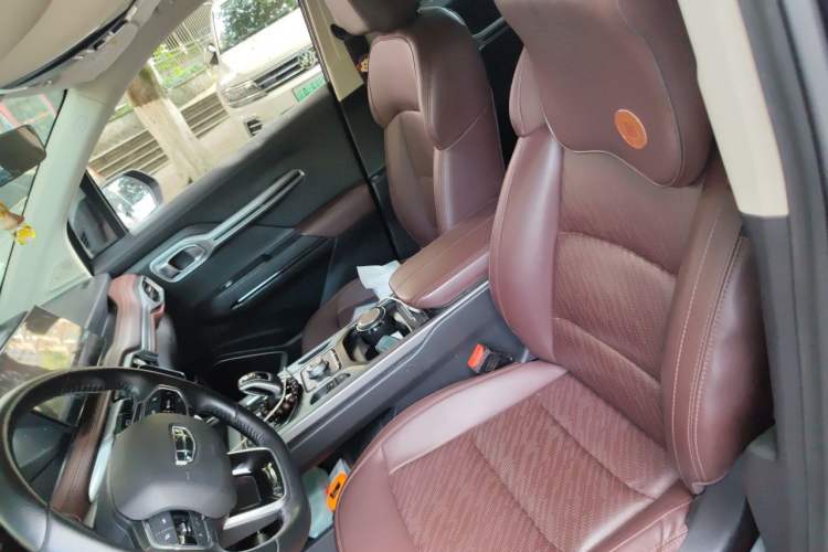 Used Geely Auto Haoyue 2022 1.8TD Automatic Prestige 7-Seater Left Front Seat