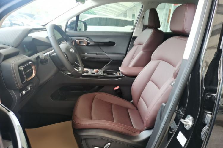 Used Geely Auto Haoyue 2022 1.8TD DCT Black Gold Limited Edition 7-Seater Left Front Seat