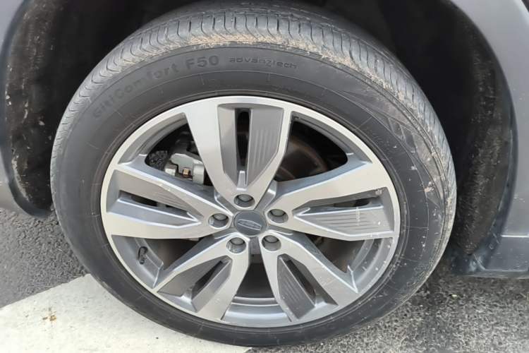 Used Geely Auto Haoyue 2022 1.8TD DCT Flagship 7-Seater Left Front Wheel Hub