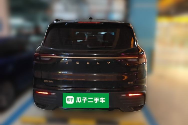 Used Geely Auto Haoyue 2022 1.8TD DCT Black Gold Limited Edition 7-Seater Rear